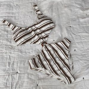 Knot one piece swimsuit like new